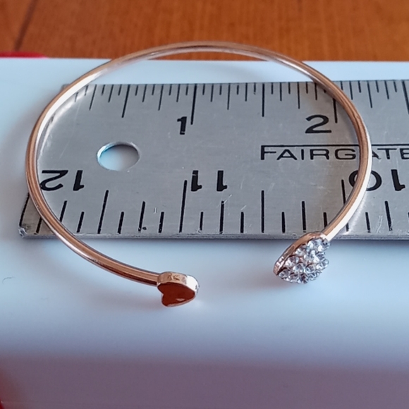 Gold Tone Bangle Heart Bracelet - Picture 3 of 3